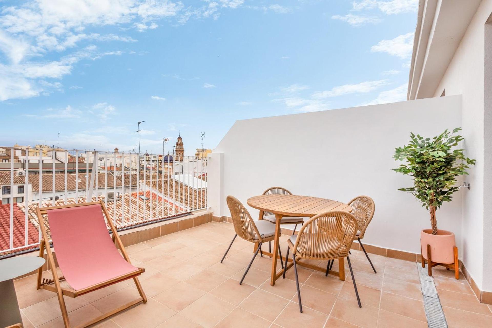 Limehome Valencia Calle De Cadiz Exterior foto