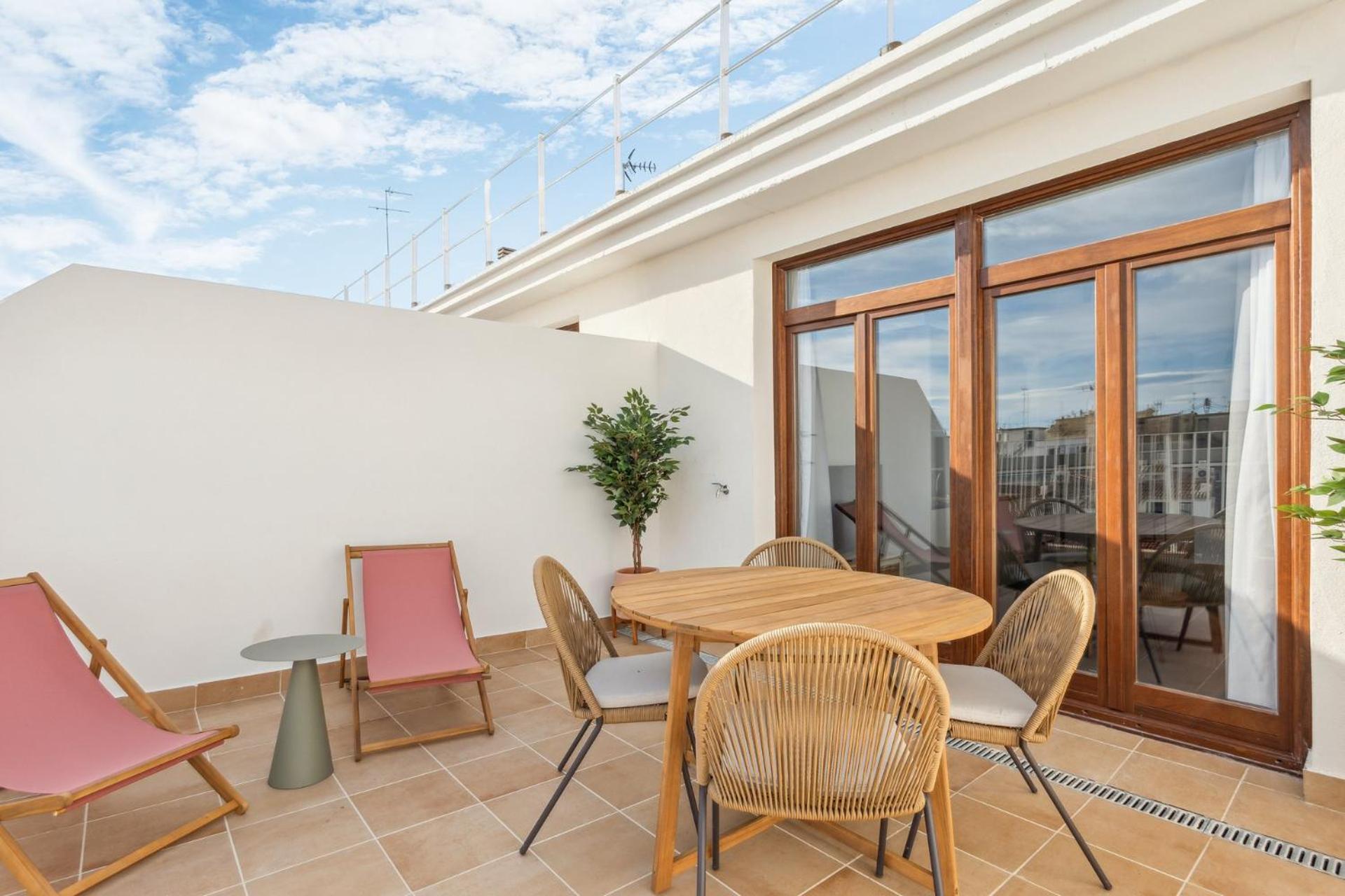 Limehome Valencia Calle De Cadiz Exterior foto